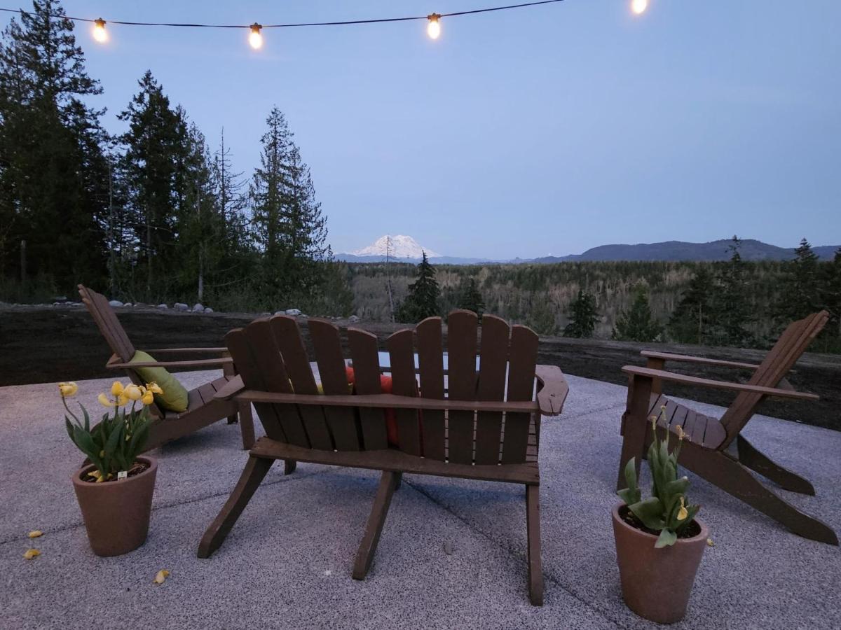 Stunning Mt Rainier Views!Tahoma Ridge Cottage Eatonville Exterior foto